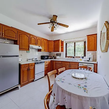 Apartment By The Sea Tri Zala, - 23292 Korcula Town