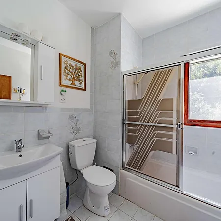 Appartamento By The Sea Tri Zala, - 23292 *